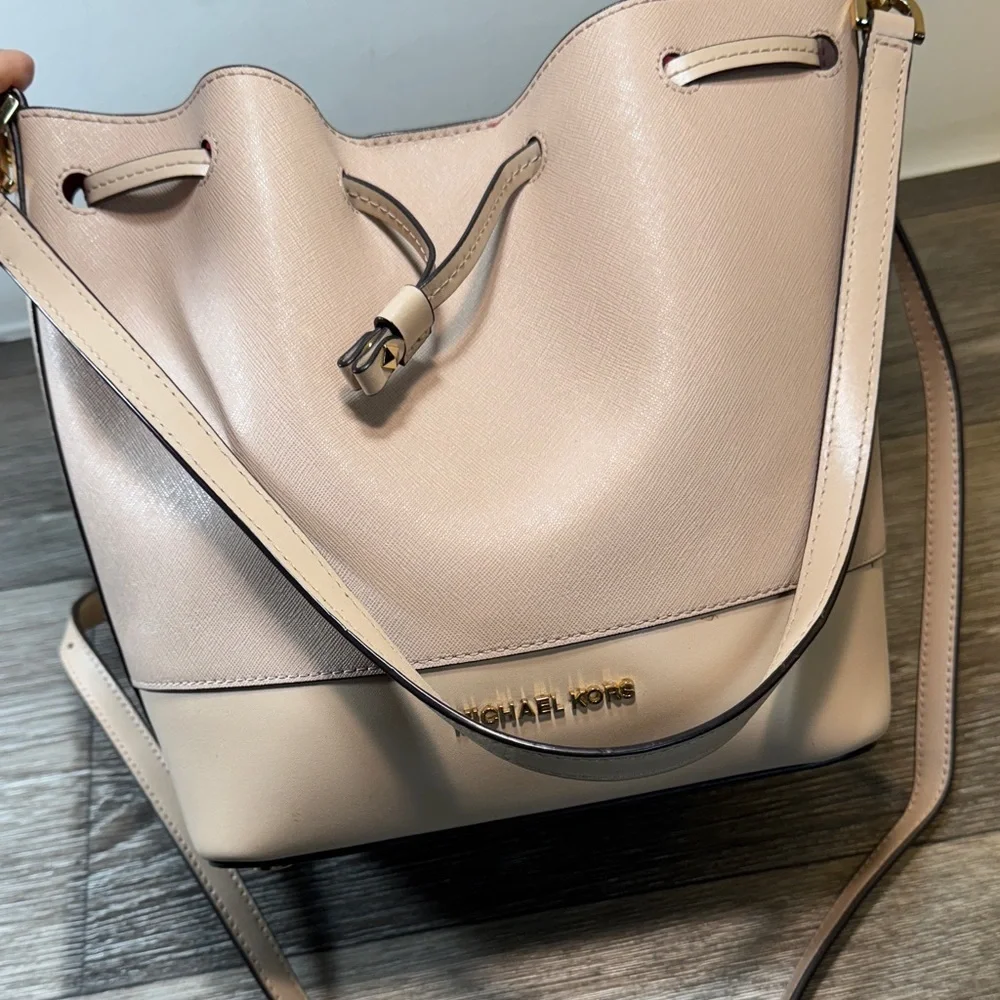 Michael Kors Blush Crossbody Bag